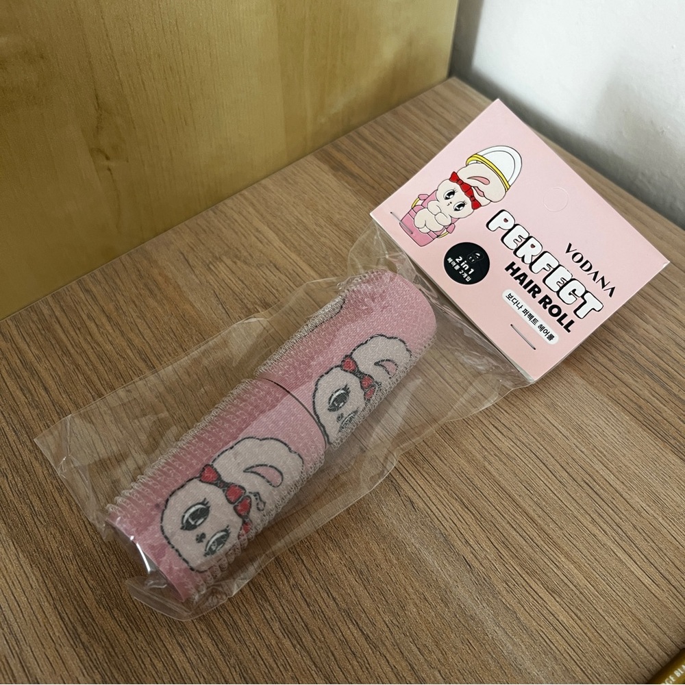 Vodana Pink Hair Roll Cute Bunny Bang Fringe